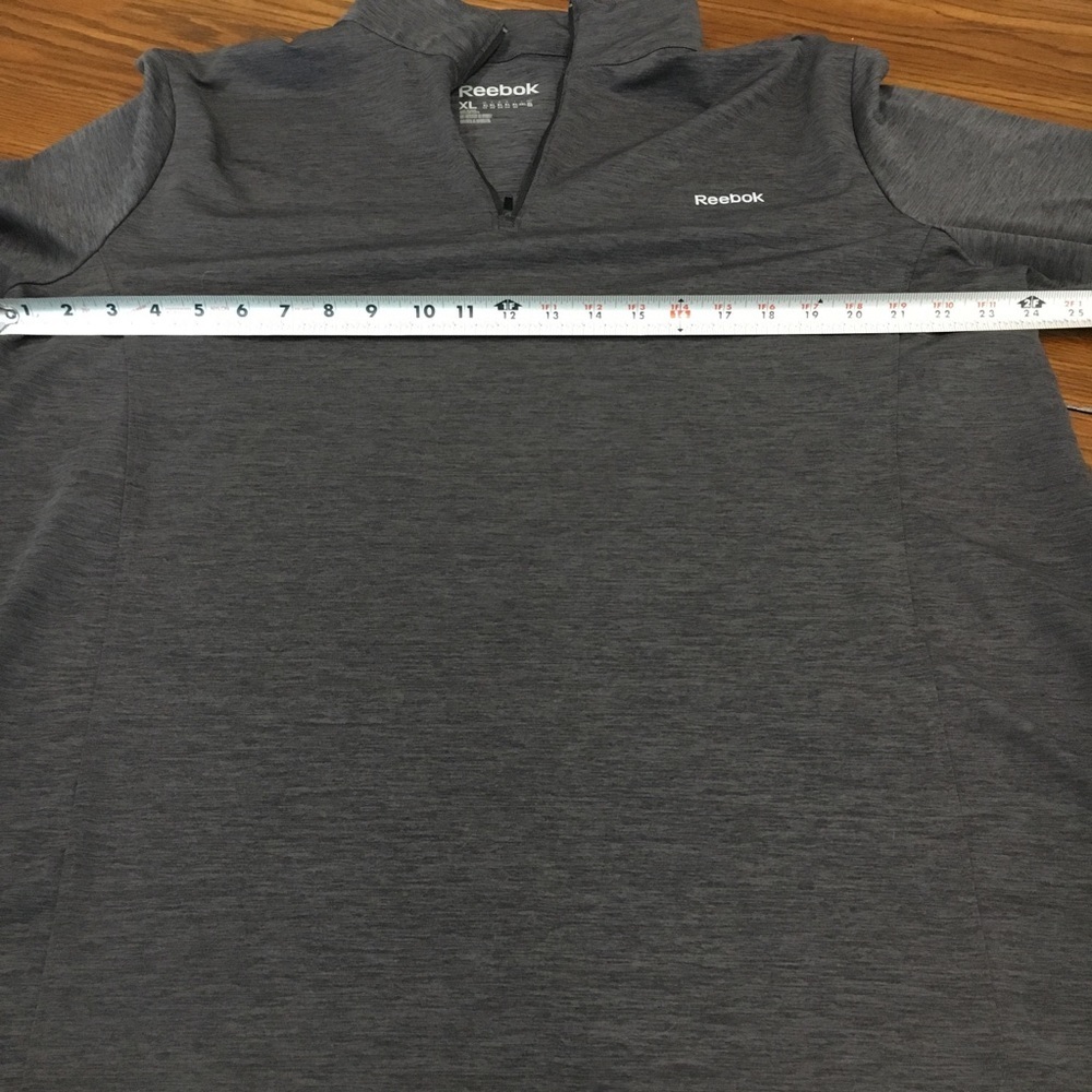 Reebok Athletic Workout Top/Jacket - image 7